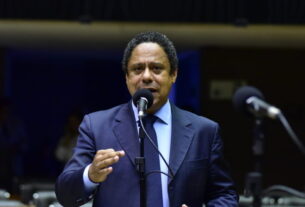 Orlando Silva
