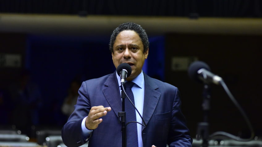 Orlando Silva
