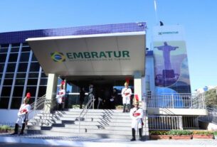Nota assinada pelo diretor da Embratur afirma que Brasil está vivendo o melhor momento do turismo internacional da sua história