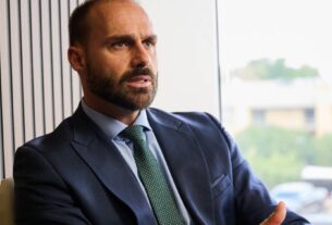 Eduardo Bolsonaro: ‘Moraes vai sair derrotado, não...
