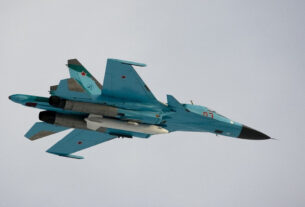 Forças Especiais Ucranianas Destruí 4planes de guerra inimigos no fundo da Rússia Volgograd