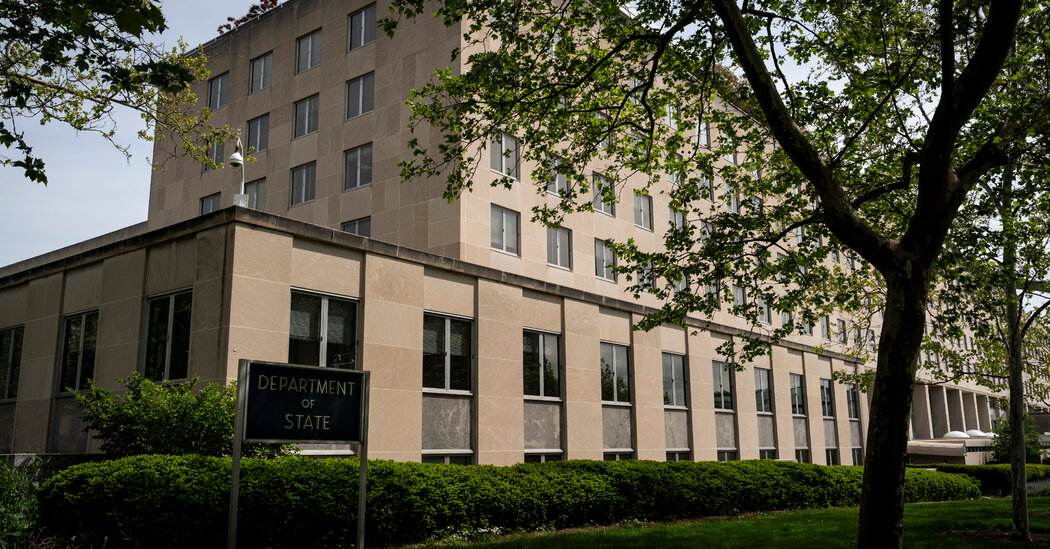 Fulbright Board renuncia depois de acusar os assessores de Trump de interferência política