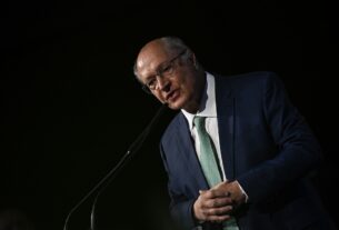 Geraldo Alckmin afirma que nova tarifa de Trump sobre o aço vai encarecer produto
