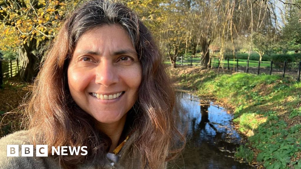 Green Party expulsa ex-porta-voz da saúde após LGBTQ+ Comentário Linha