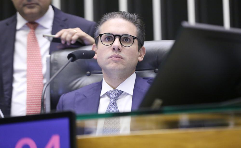 Hugo Motta diz que pacote de Haddad para substituir aumento do IOF terá reação 'muito ruim' do Congresso