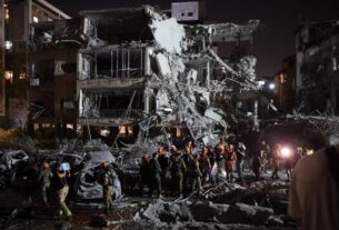 Mísseis iranianos foram lançados em Tel Aviv como resposta aos ataques de Israel