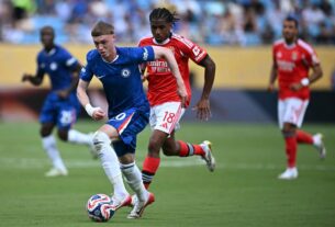 Jogo entre Benfica e Chelsea é interrompido por questões climáticas; ingleses ganhavam