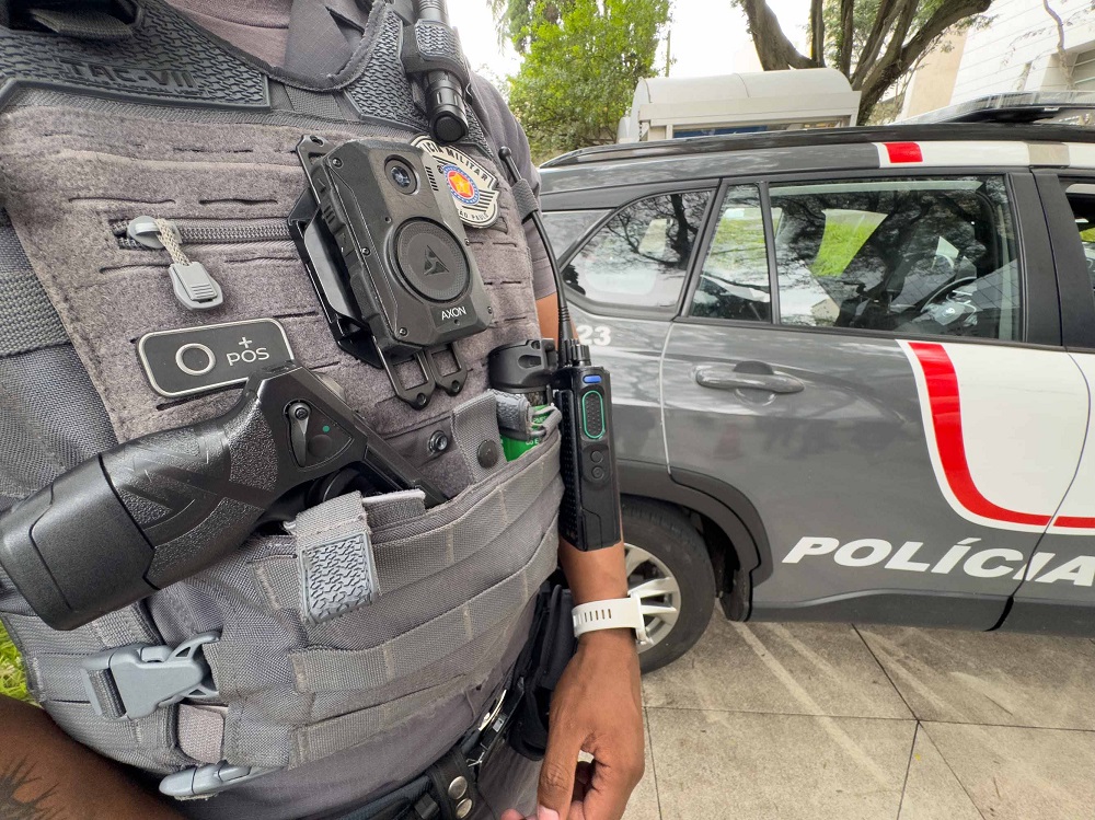 Justiça mantém suspensão de licitações de coletes para polícias de SP