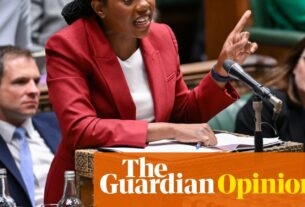 Kemi permanece duas semanas atrasado no subsídio de combustível de inverno | John Crace