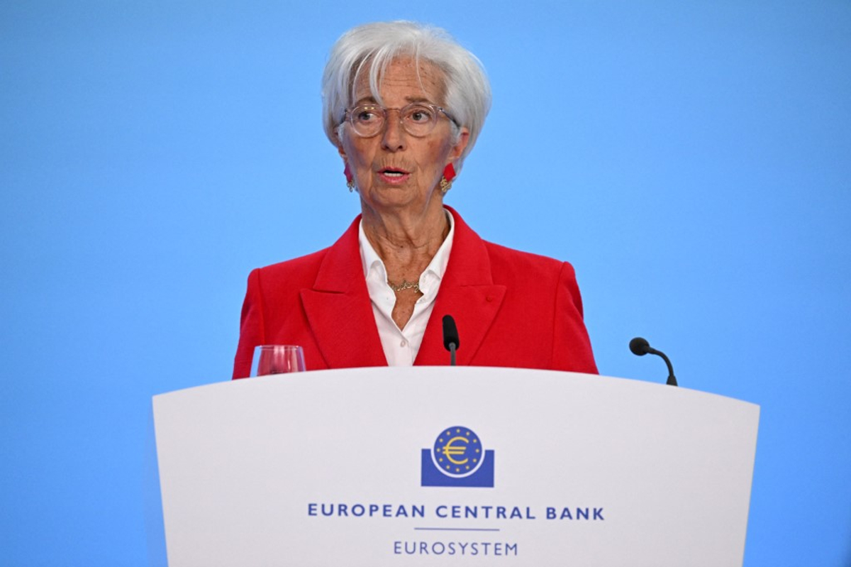 Lagarde falha no euro na Ucrânia