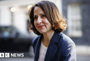 Liz Kendall 'empresa em convicções' antes do voto social