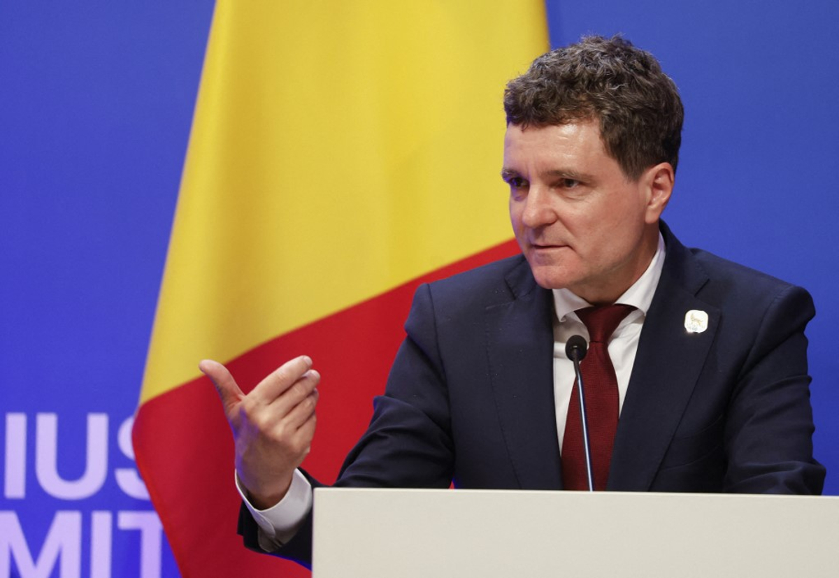 MPs da Romênia Back Pro-UE Govt após meses de tumulto