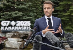 Macron diz que tentativa de mudança de regime no Irã gerará ‘caos’