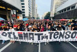 Marcha da Maconha reúne milhares de pessoas em SP por fim da guerra às drogas