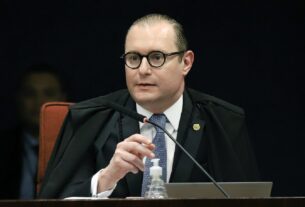 'Mensagens reveladoras' fazem Zanin esticar por 60 dias inquérito de suposto vazamento de dados no STJ