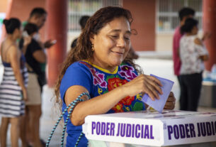 México elege juízes em votação inédita marcada por baixa participação e críticas à independência da Justiça