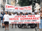 Moradores da comunidade Santo Amaro protestam após morte de rapaz baleado em festa junina