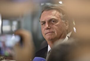 Moraes marca data para interrogatório de Bolsonaro e mais sete acusados de tentativa de golpe de Estado