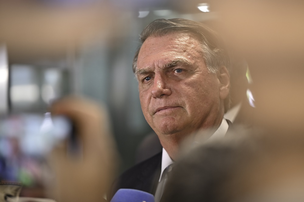 Moraes marca data para interrogatório de Bolsonaro e mais sete acusados de tentativa de golpe de Estado