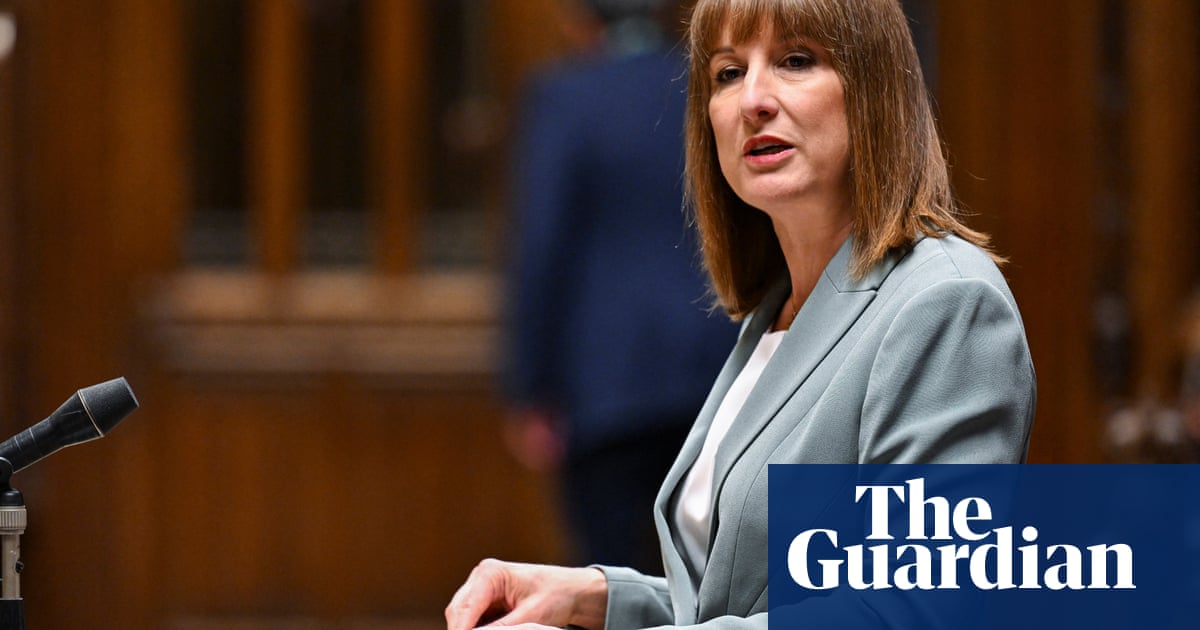 NHS, Casas, Submarinos Nucleares: Trabalho define seus planos de gastos - Podcast | Revisão de gastos 2025