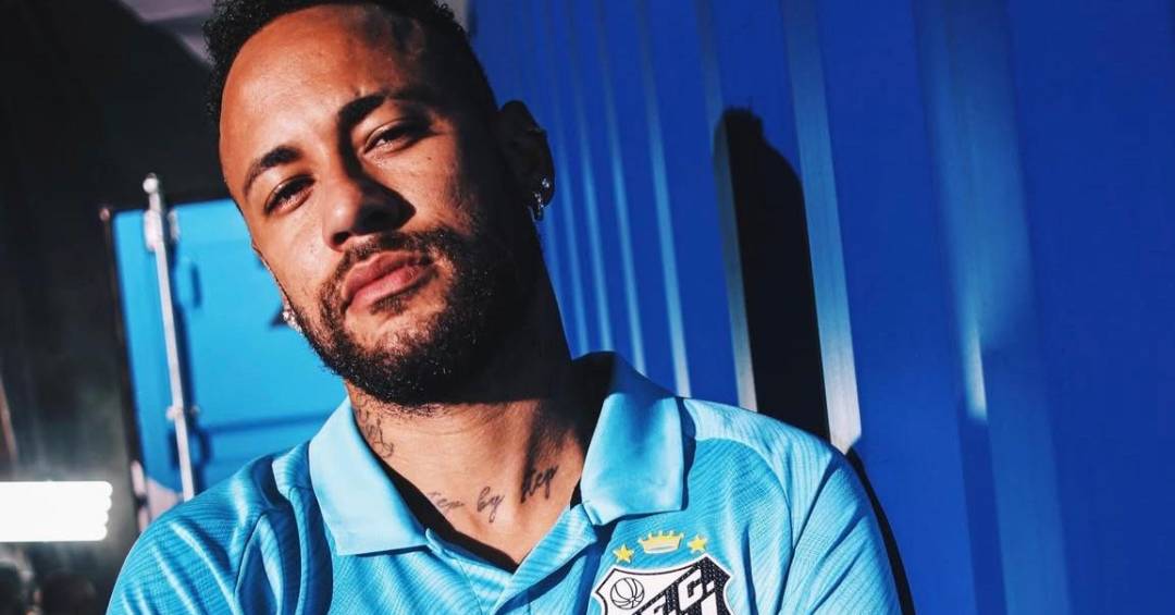 Neymar é diagnosticado com Covid-19, afirma o Santos