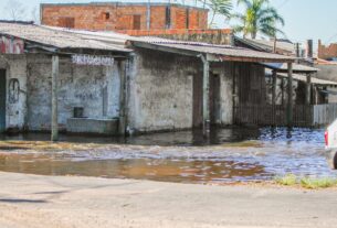 Nível das águas do Guaíba preocupa moradores de Ilha Pintada