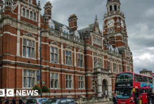 O Conselho de Croydon, atingido por crise