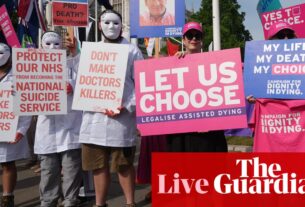 O debate de parlamentares ajudou a morte antes da votação do Crunch - UK Politics Live | Política