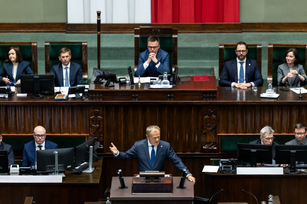 O governo polonês enfrenta o voto de confiança após o golpe da presidência