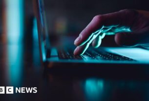 O ministro promete a proibição de estrangulamento e sufocação pornografia