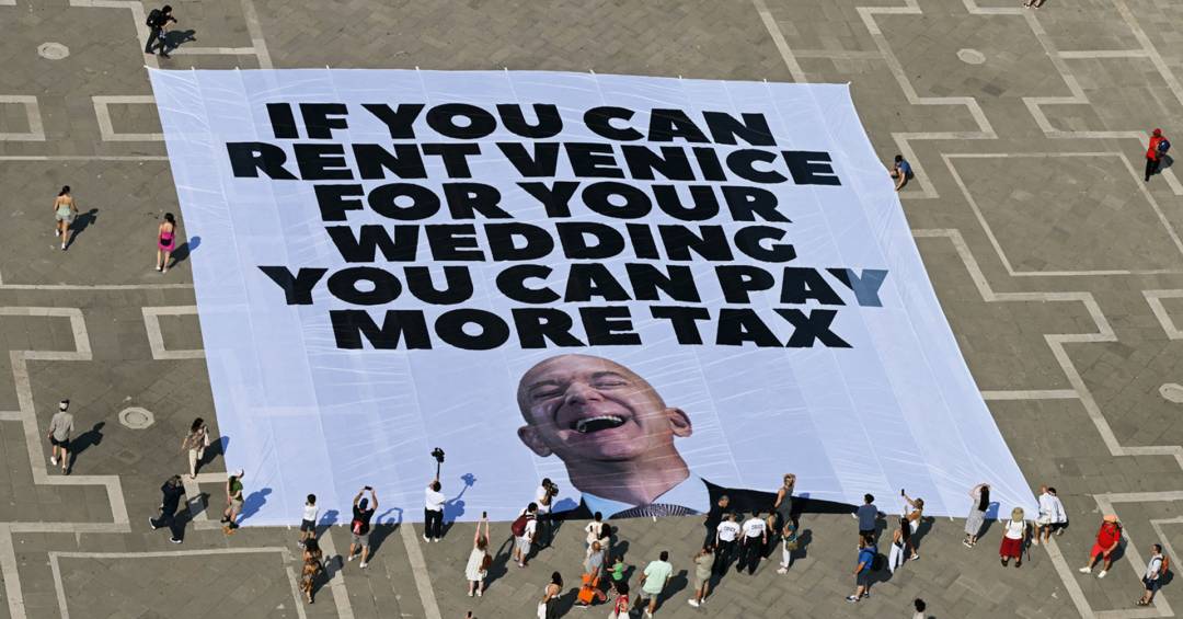 O que dizem protestos em meio a casamento de Jeff Bezos em Veneza