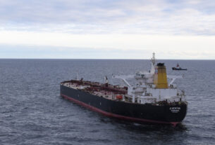 'O único idioma que a Rússia entende' - a UE flutua mais baixa do preço do preço do petróleo russo