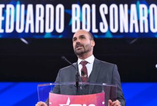 PF tenta localizar Eduardo Bolsonaro e fica sem resposta - 06/06/2025 - Poder