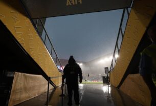 Partida entre Pachuca e Salzburg é interrompida por alerta climático