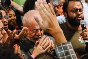 Petra Costa e seu 'Apocalipse nos Trópicos' - 07/06/2025 - Elio Gaspari