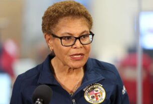 Prefeita de Los Angeles impõe toque de recolher noturno após noites de protestos