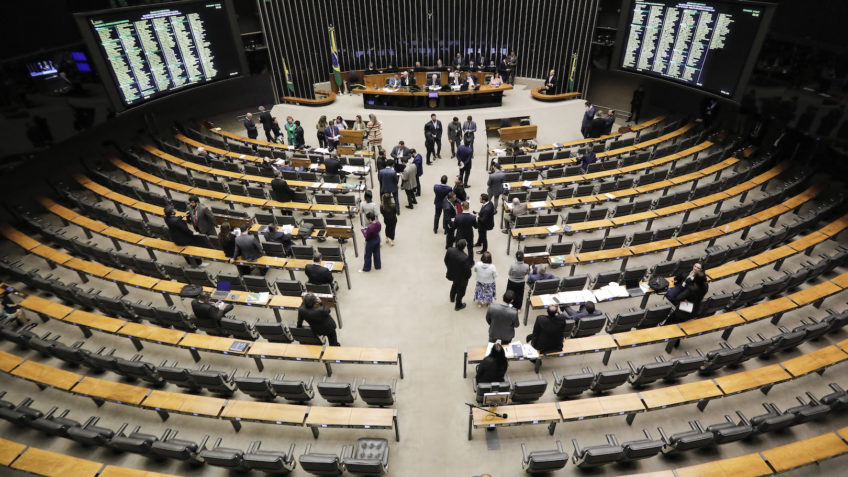 Psol ajuda Lula e contestará queda do IOF no Supremo