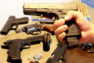 Receita Federal publica normas para concessão de porte de armas a auditores fiscais