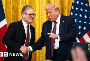 Reino Unido poupado dos 50% de tarifas de aço e alumínio de Donald Trump