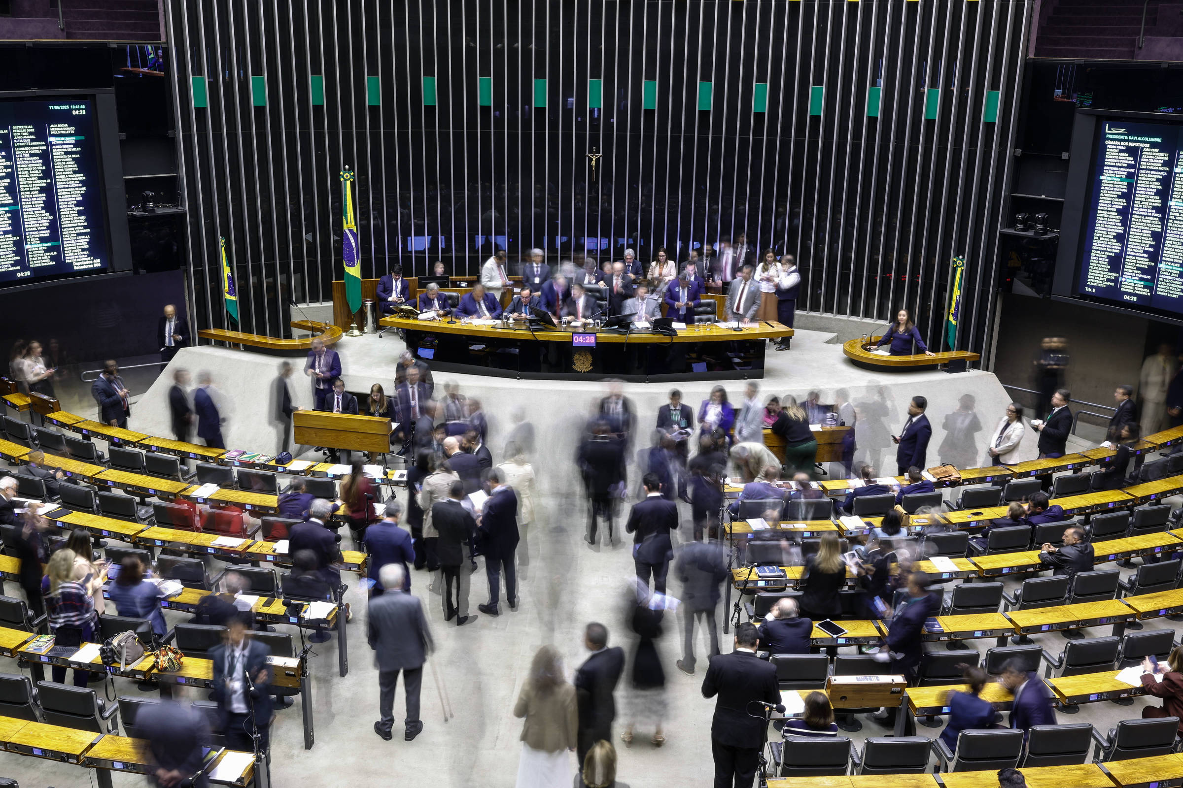 Relator: projeto que amplia deputados não tem votos - 22/06/2025 - Painel