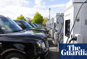 Restos trabalhistas £ 950m EV Rapid Charging Fund anunciado pela primeira vez pelos conservadores | Carros elétricos, híbridos e de baixa emissão