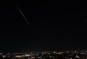 Sirenes de alerta voltam a soar em Israel após novos ataques do Irã