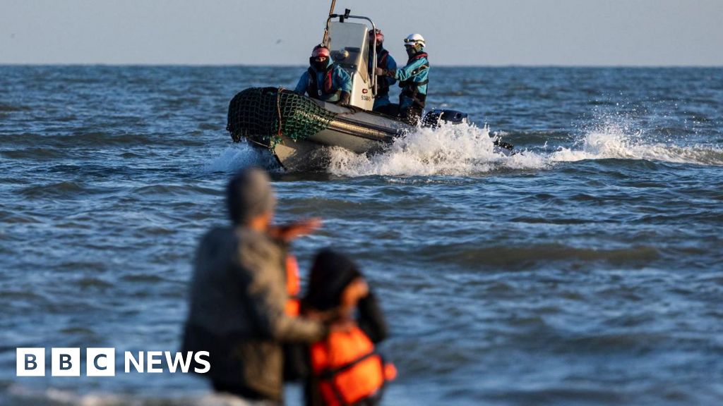 Situação de pequenos barcos piorando, diz não 10