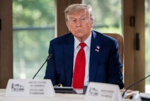 Trump diz que sua paciência com o Irã ‘já se esgotou’ e diz que avalia ataque: ‘Talvez faça, talvez não’
