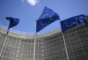 Ucrânia recebe quinta parcela do empréstimo da UE apoiado por ativos russos