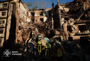 Zelensky explode Rússia, Irã, Coréia do Norte após Kiev