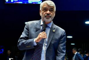 ‘Tem que pegá-la antes de chegar à Itália’, diz ch...