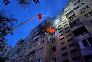 A greve de drones russos acende Odesa High-Rise: quatro feridos, dezenas evacuadas