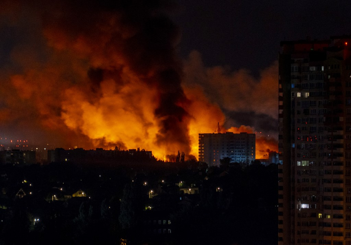 A guerra de drones do Kremlin agora é uma guerra à resiliência da Ucrânia