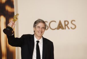 Academia do Oscar vai homenagear diretor brasileiro Walter Salles